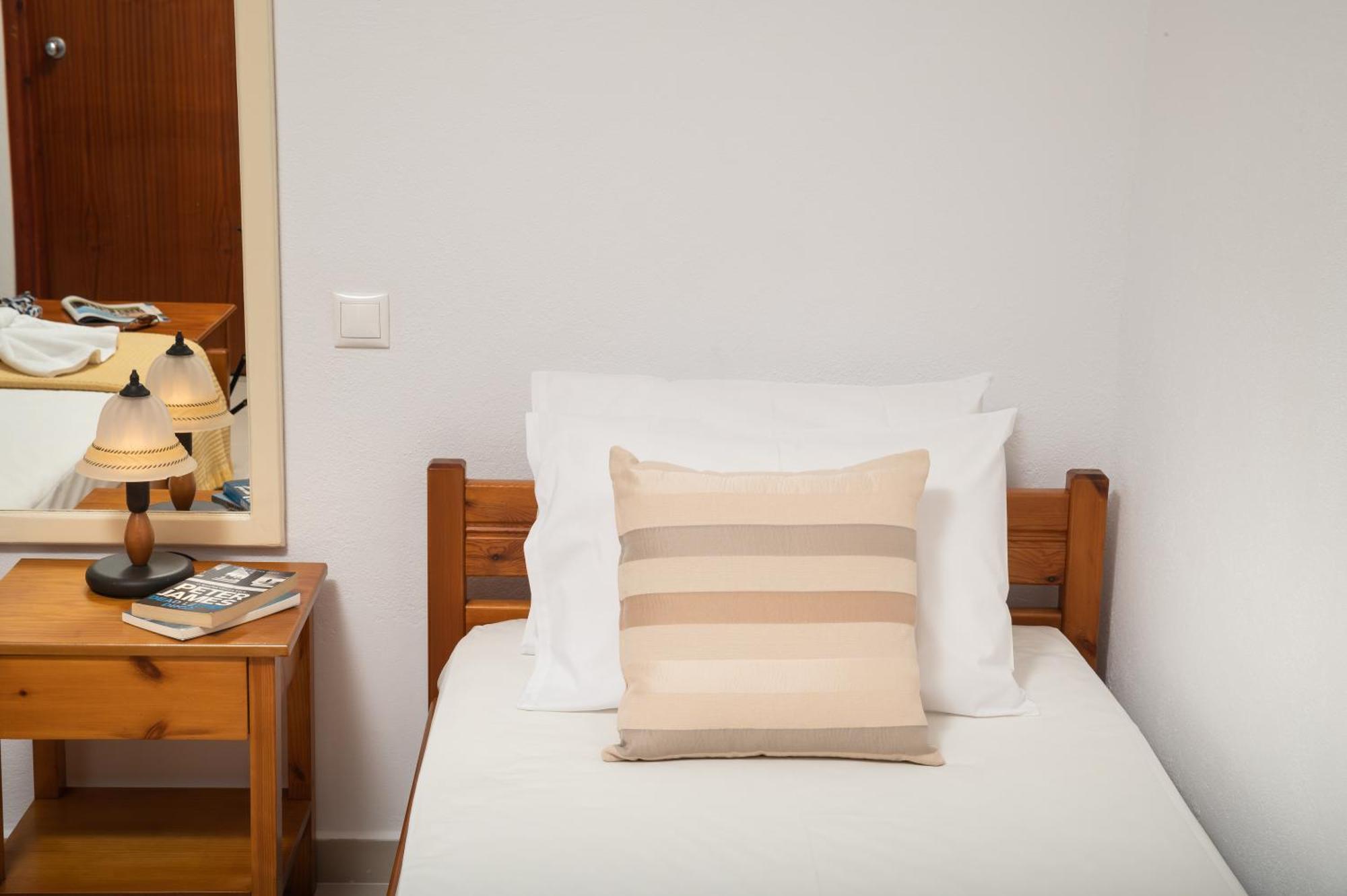 Aphrodite Apartments Kalyves Cameră foto